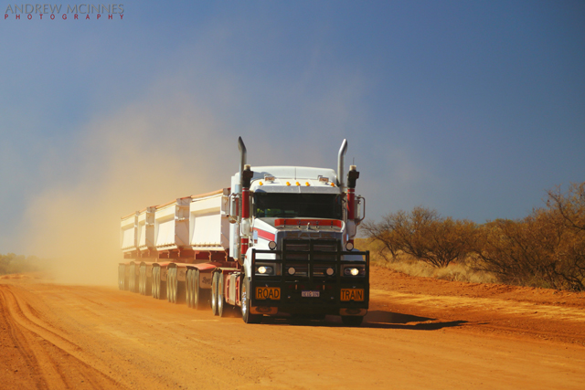 Roadtrain-2AM-002676
