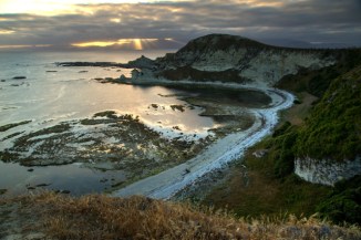 Kaikoura Peninsula 2AM 0365-0367 HDR. ©Andrew McInnes