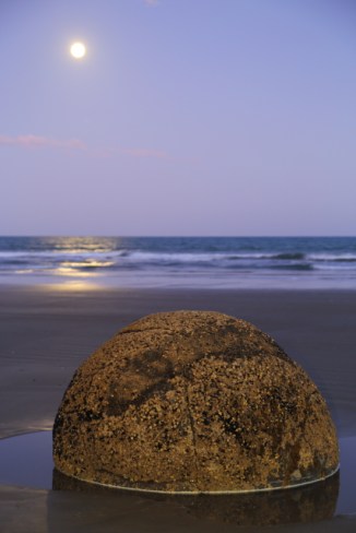 Moeraki Boulders 2AM-000533