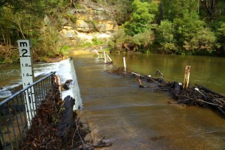 belmore-falls-2am-003088